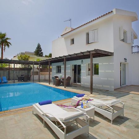 Villa Skyros Pernera Exteriér fotografie