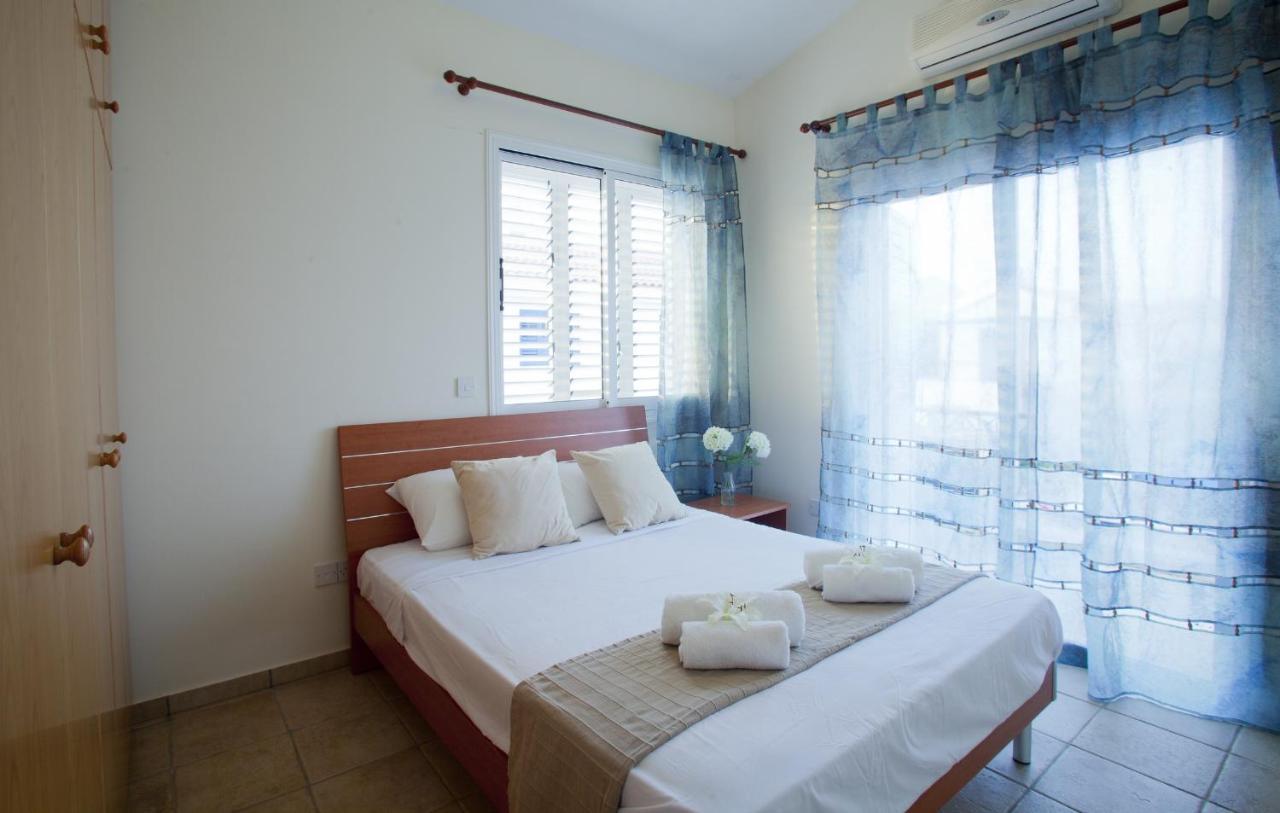 Villa Skyros Pernera Exteriér fotografie